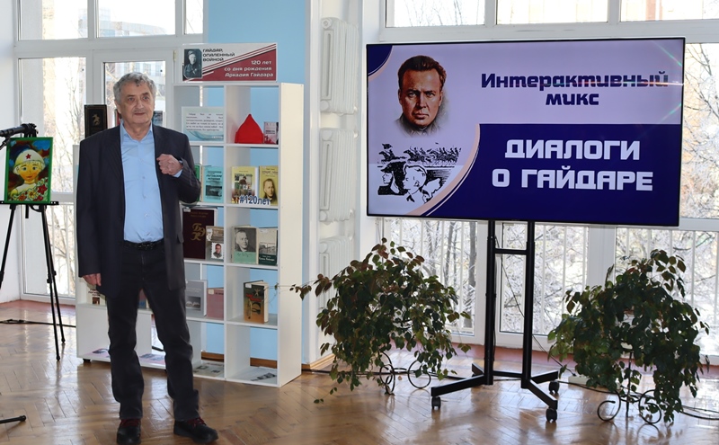 �.�������